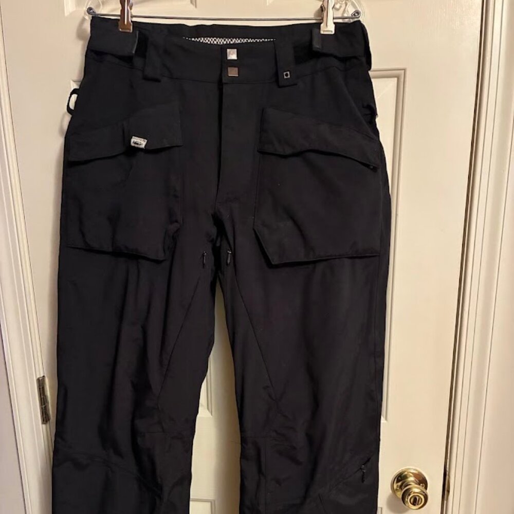 Van's Snowboard Pants Men's Size Medium Black RECCO Avalanche Rescue Reflector